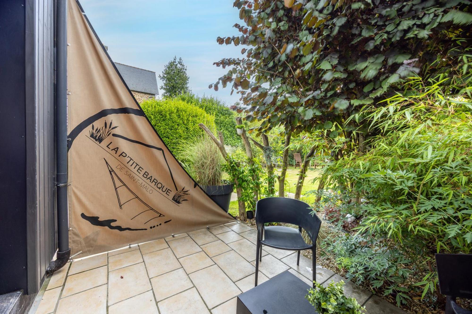 Ferienhaus La P'tite Barque De *